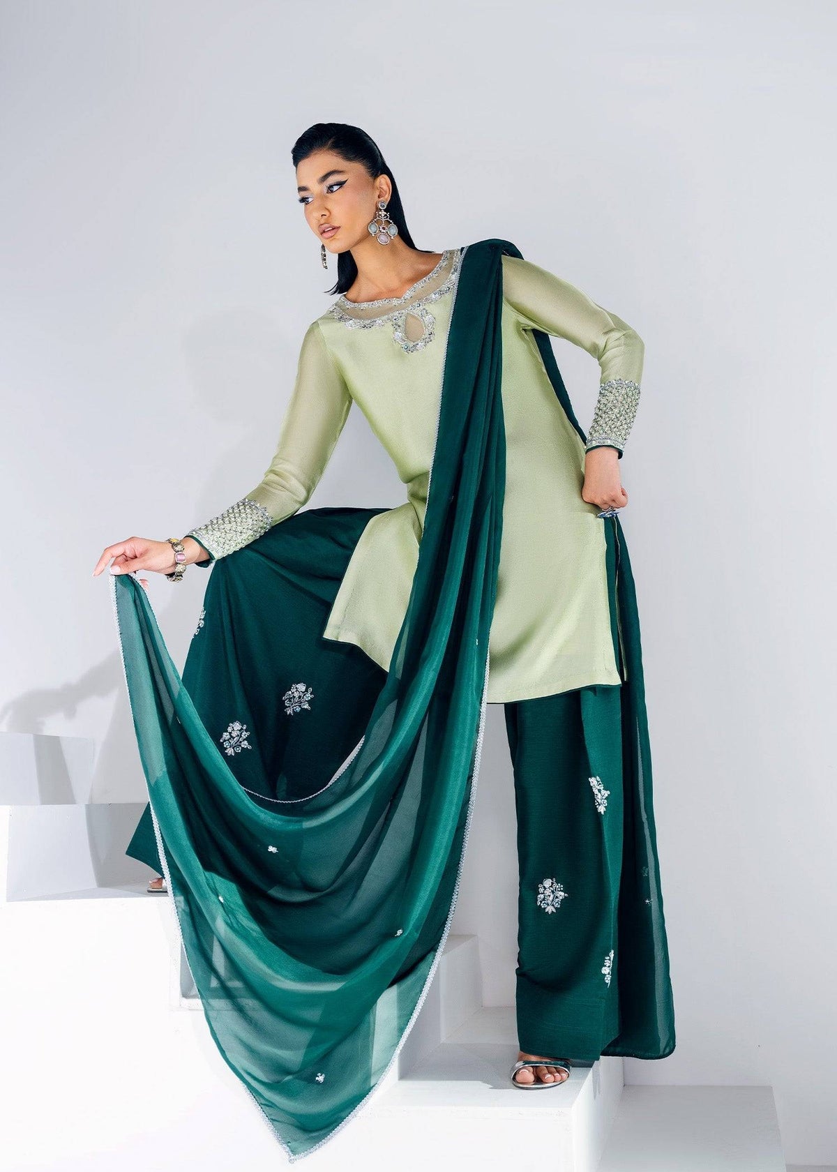 Mahum Asad | The Remix Edit | Salsa by Maria Faisal - Registered Vendor of : Mahum Asad - type : Ladies Clothes - 100% original wedding dresses