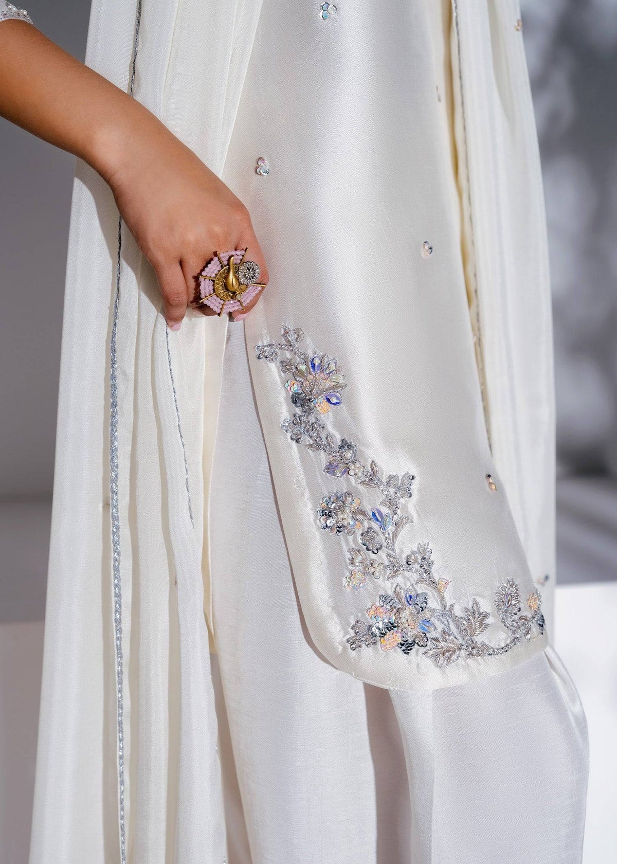 Mahum Asad | The Remix Edit | Folk by Maria Faisal - Registered Vendor of : Mahum Asad - type : Ladies Clothes - 100% original wedding dresses