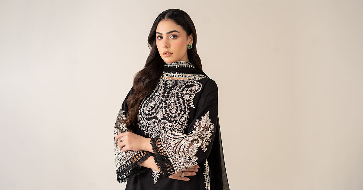 Maria B | Luxury Winter Pret 25 | DW-MN25-12-Black - Ladies Clothes - Maria Faisal