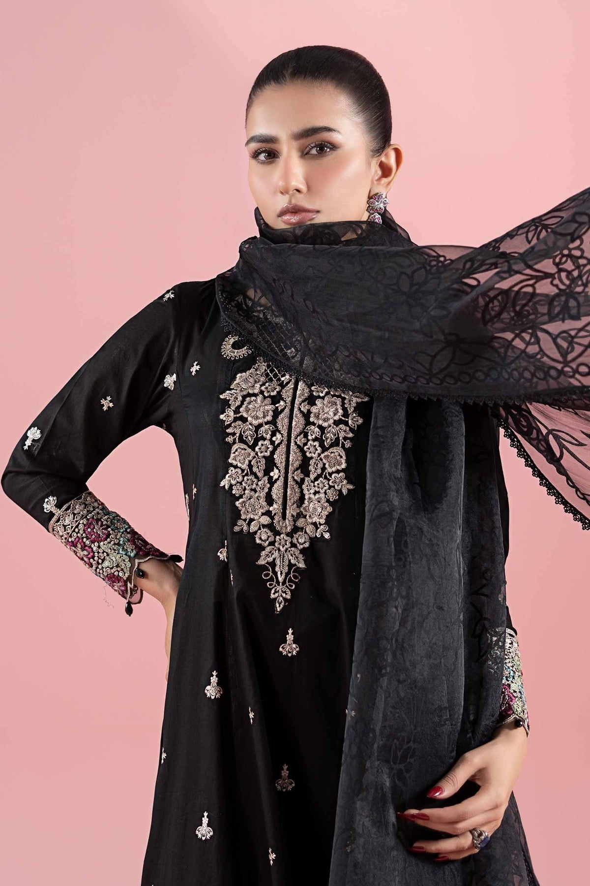 Maria B | Luxury Pret 25 | DW-EA25-08 by Maria Faisal - Registered Vendor of : Maria B - type : Ladies Clothes - 100% original wedding dresses