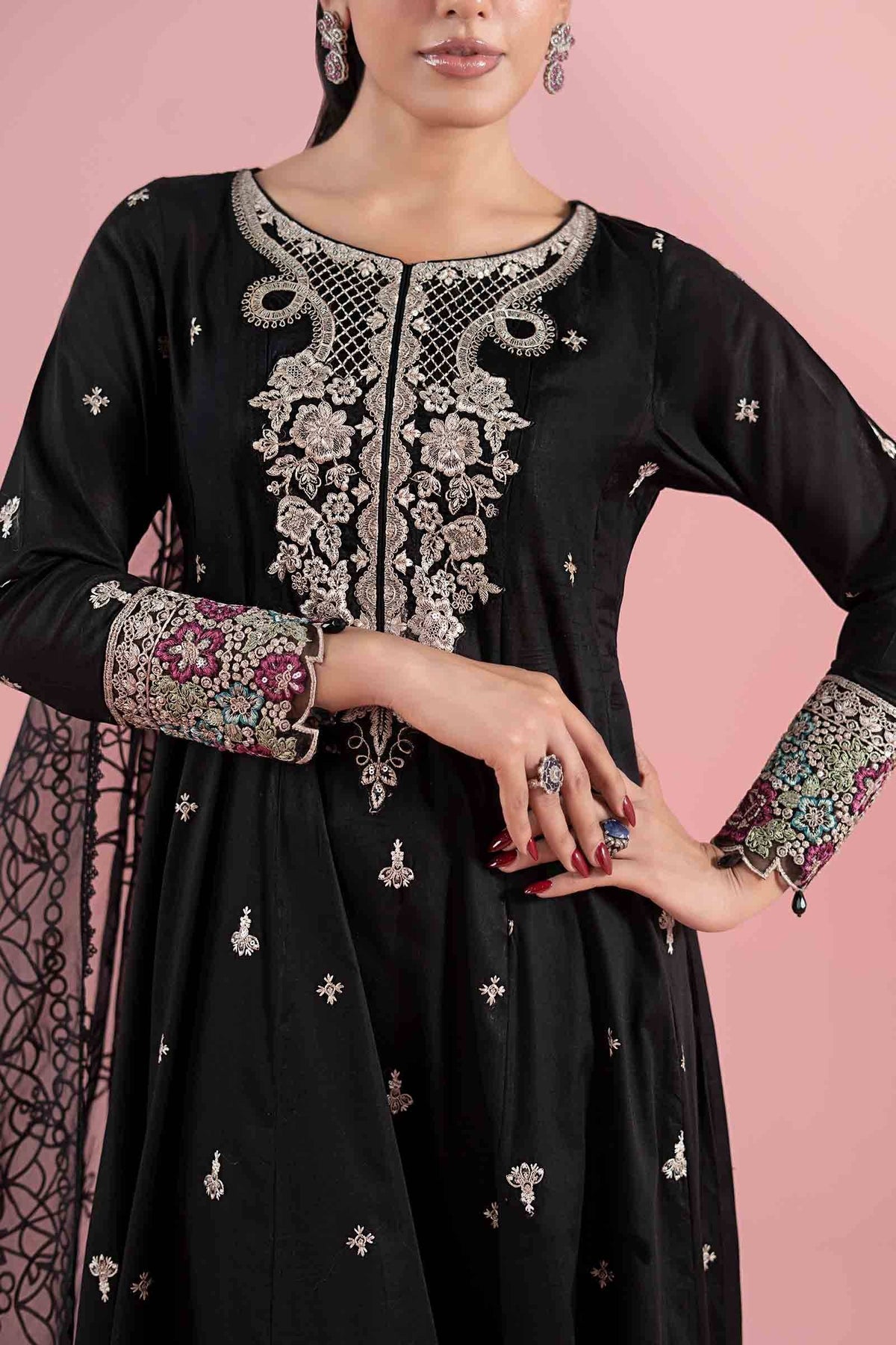 Maria B | Luxury Pret 25 | DW-EA25-08 by Maria Faisal - Registered Vendor of : Maria B - type : Ladies Clothes - 100% original wedding dresses