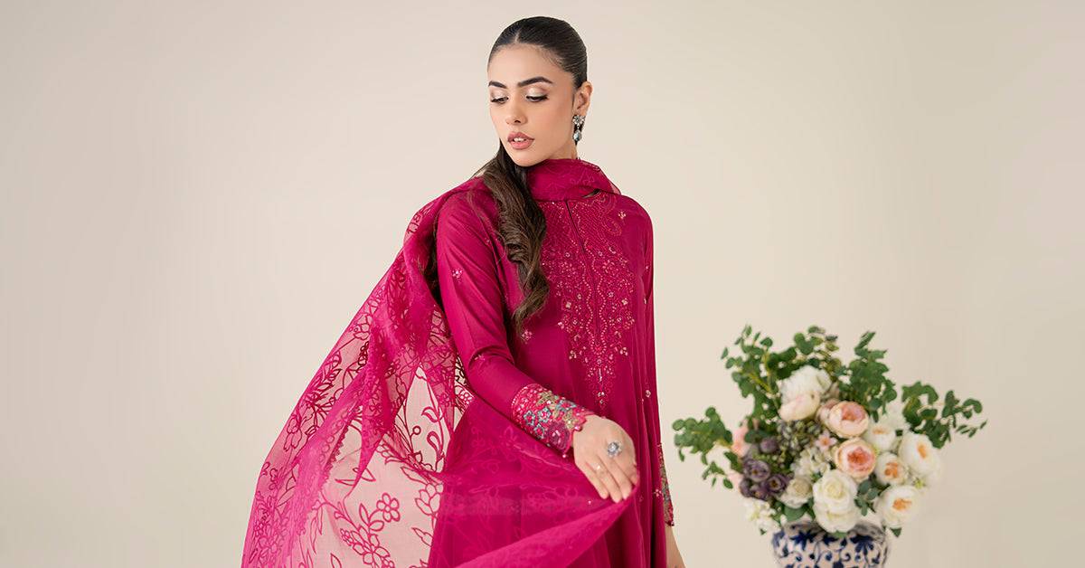 Maria B | Luxury Pret 25 | DW-EA25-08 by Maria Faisal - Registered Vendor of : Maria B - type : Ladies Clothes - 100% original wedding dresses