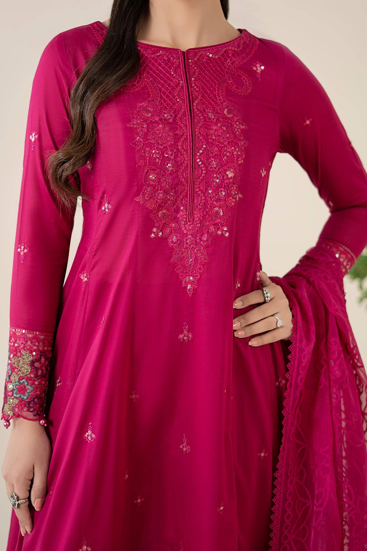 Maria B | Luxury Pret 25 | DW-EA25-08 by Maria Faisal - Registered Vendor of : Maria B - type : Ladies Clothes - 100% original wedding dresses