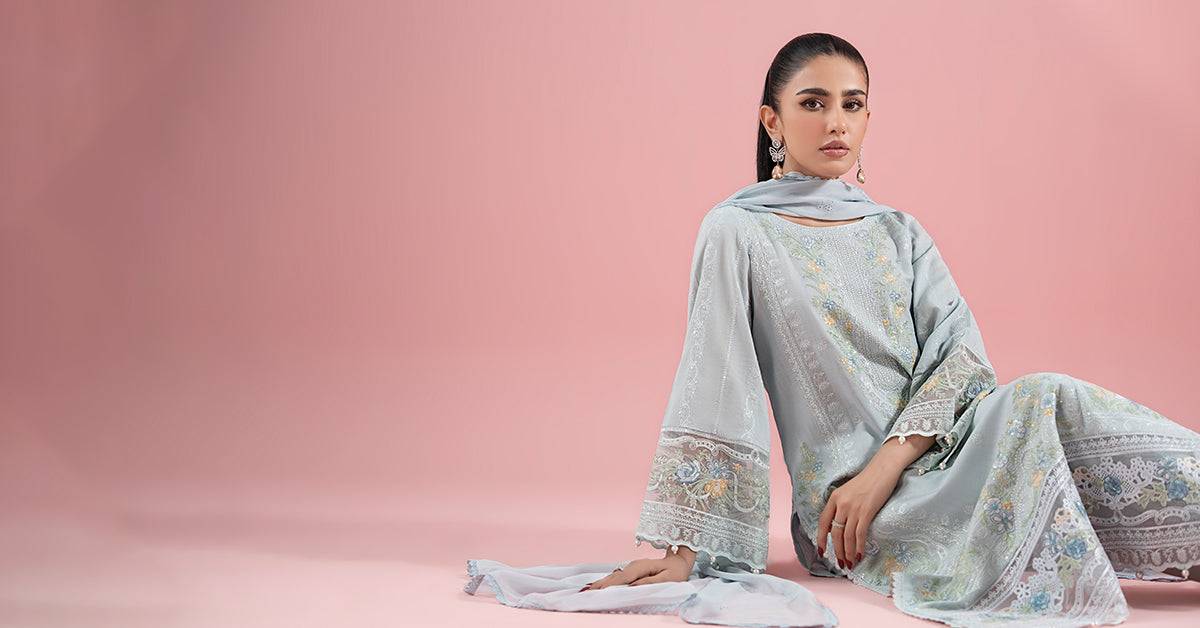 Maria B | Luxury Pret 25 | DW-EA25-25 by Maria Faisal - Registered Vendor of : Maria B - type : Ladies Clothes - 100% original wedding dresses