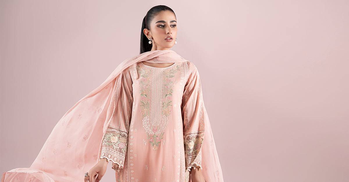 Maria B | Luxury Pret 25 | DW-EA25-25 by Maria Faisal - Registered Vendor of : Maria B - type : Ladies Clothes - 100% original wedding dresses