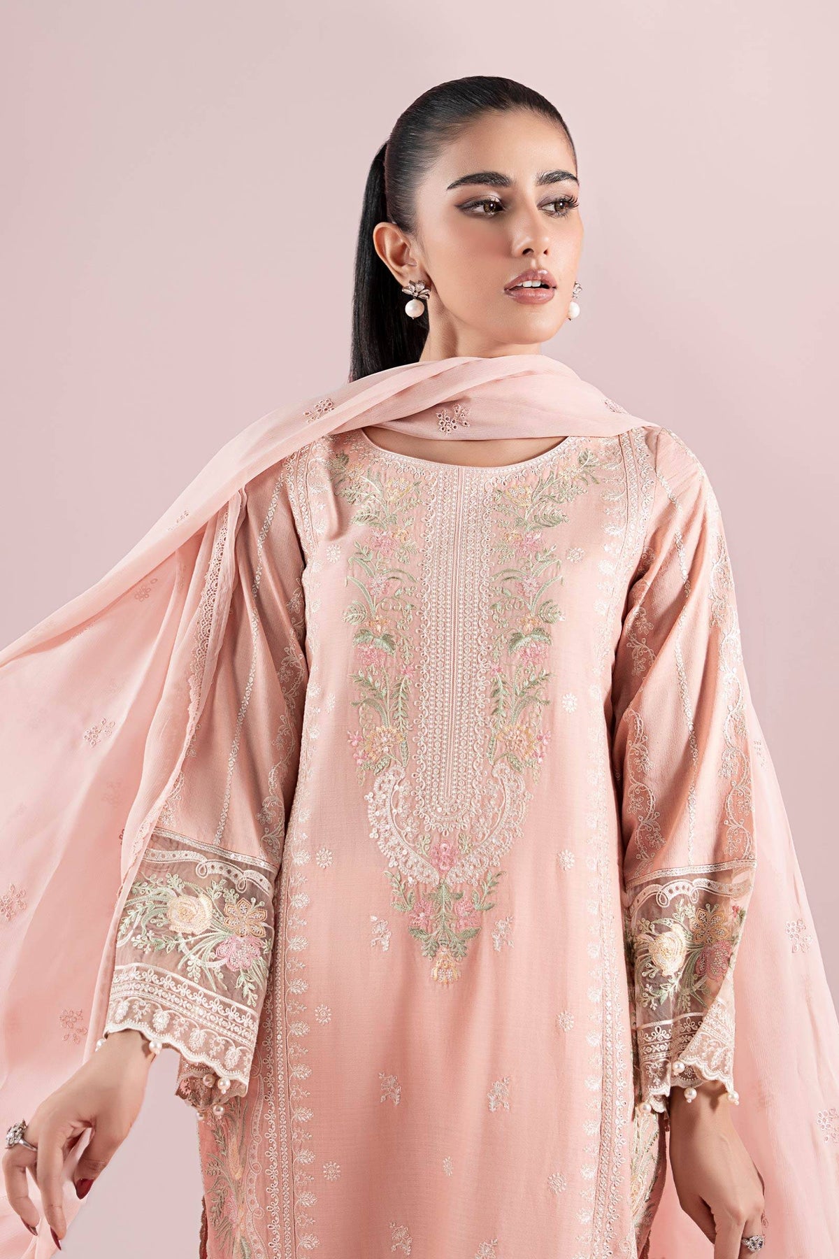 Maria B | Luxury Pret 25 | DW-EA25-25 by Maria Faisal - Registered Vendor of : Maria B - type : Ladies Clothes - 100% original wedding dresses