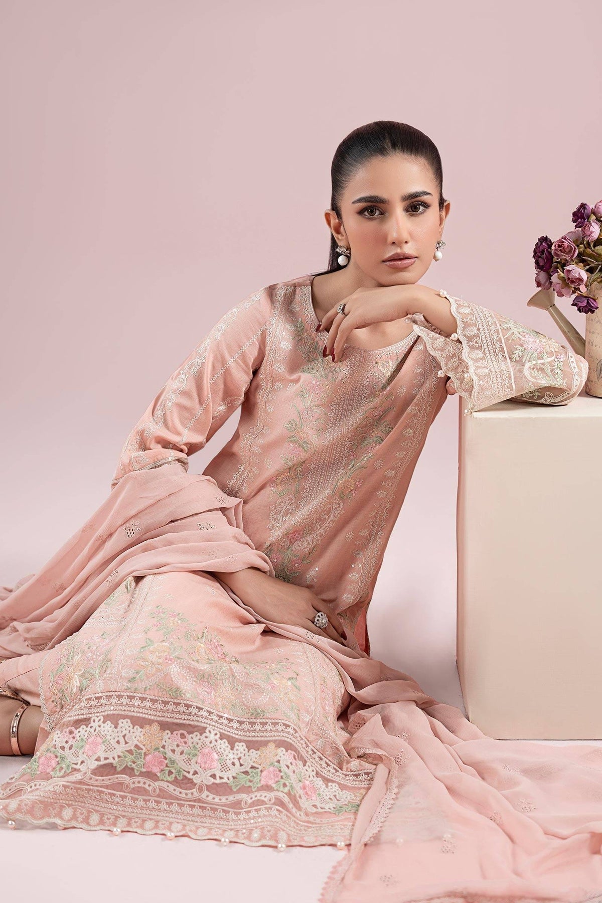 Maria B | Luxury Pret 25 | DW-EA25-25 by Maria Faisal - Registered Vendor of : Maria B - type : Ladies Clothes - 100% original wedding dresses