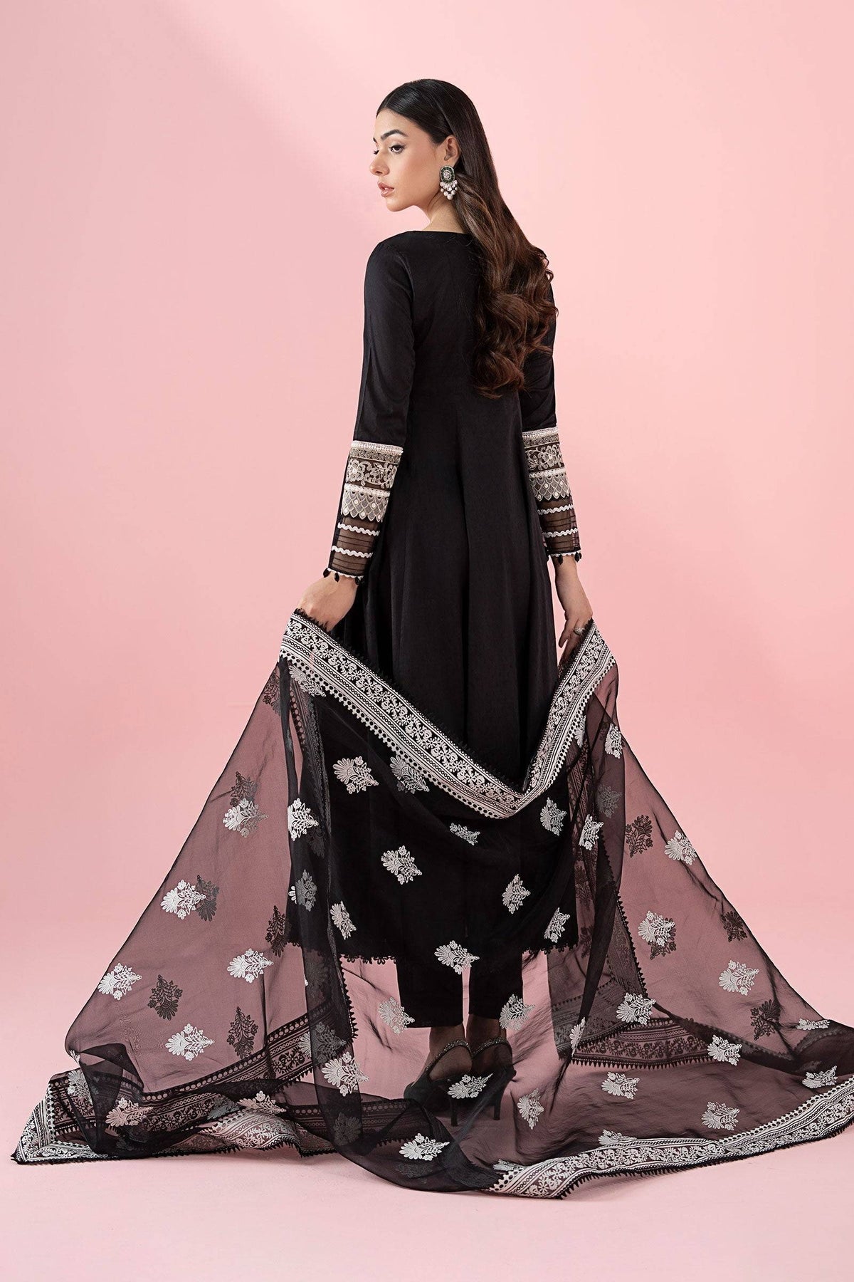 Maria B | Luxury Pret 25 | DW-EA25-37 by Maria Faisal - Registered Vendor of : Maria B - type : Ladies Clothes - 100% original wedding dresses