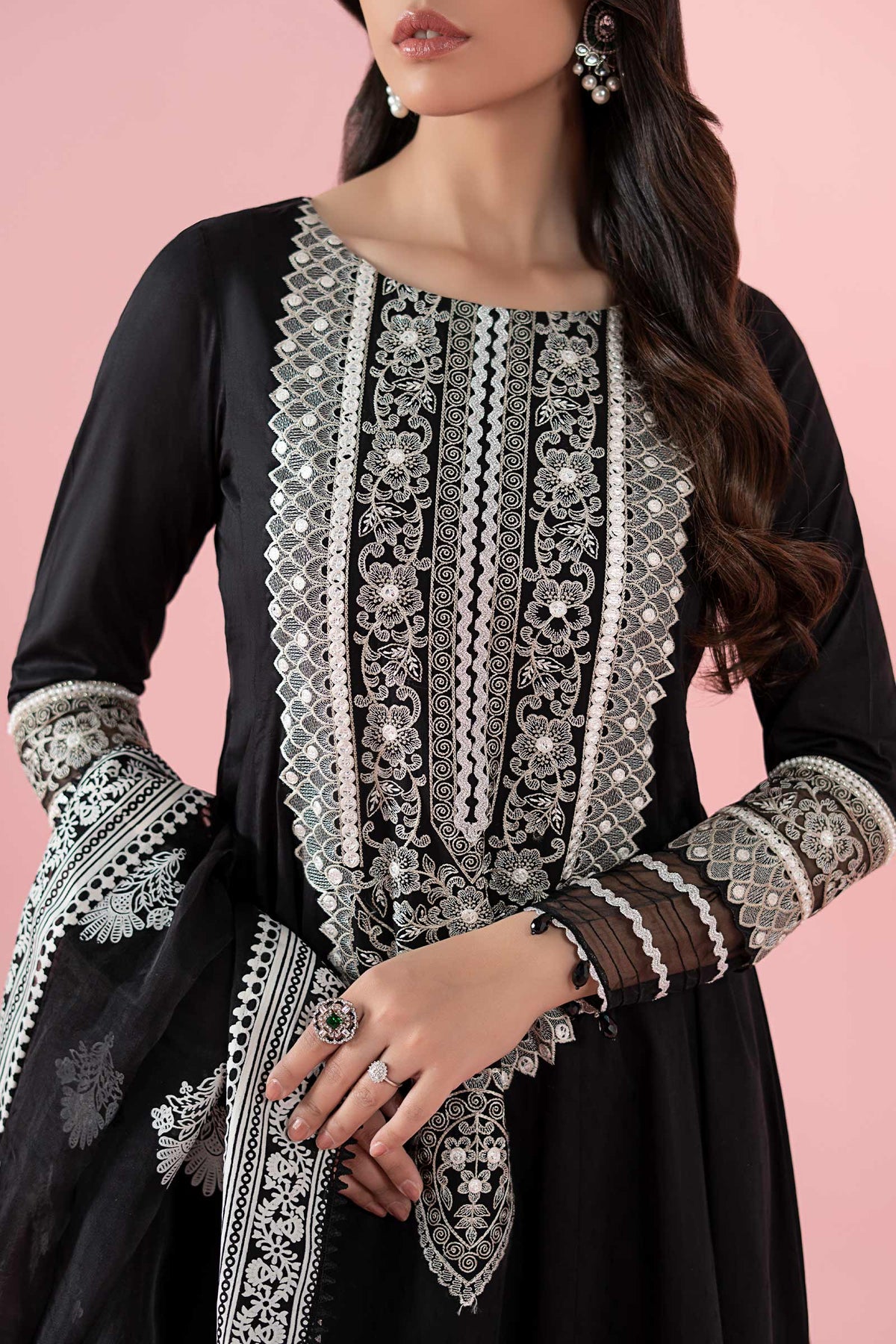 Maria B | Luxury Pret 25 | DW-EA25-37 by Maria Faisal - Registered Vendor of : Maria B - type : Ladies Clothes - 100% original wedding dresses
