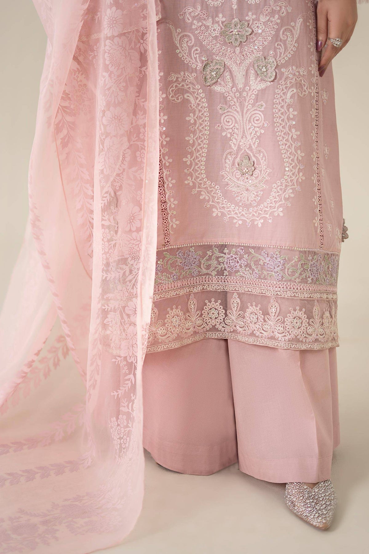 Maria B | Luxury Pret 25 | DW-EA25-57 by Maria Faisal - Registered Vendor of : Maria B - type : Ladies Clothes - 100% original wedding dresses
