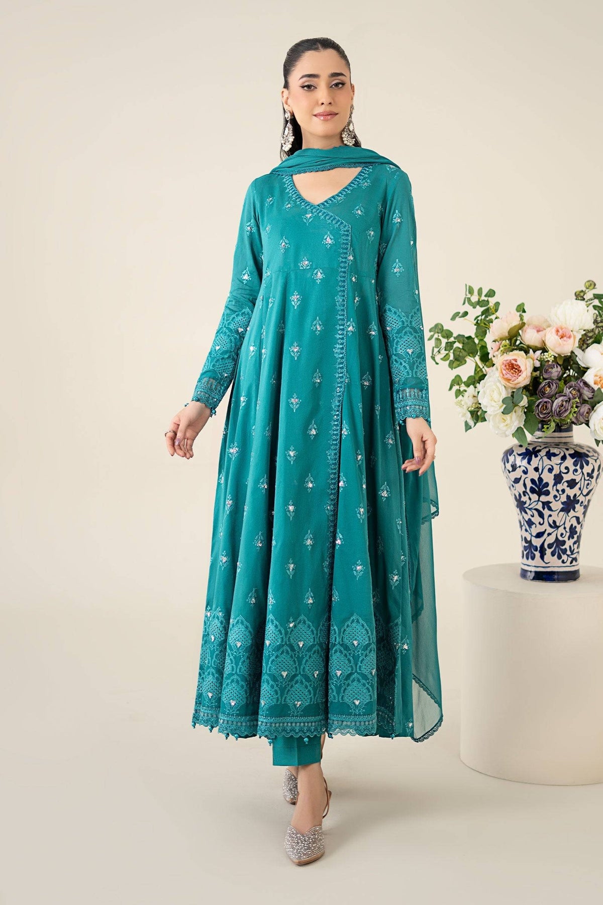 Maria B | Luxury Pret 25 | DW-EA25-61 by Maria Faisal - Registered Vendor of : Maria B - type : Ladies Clothes - 100% original wedding dresses