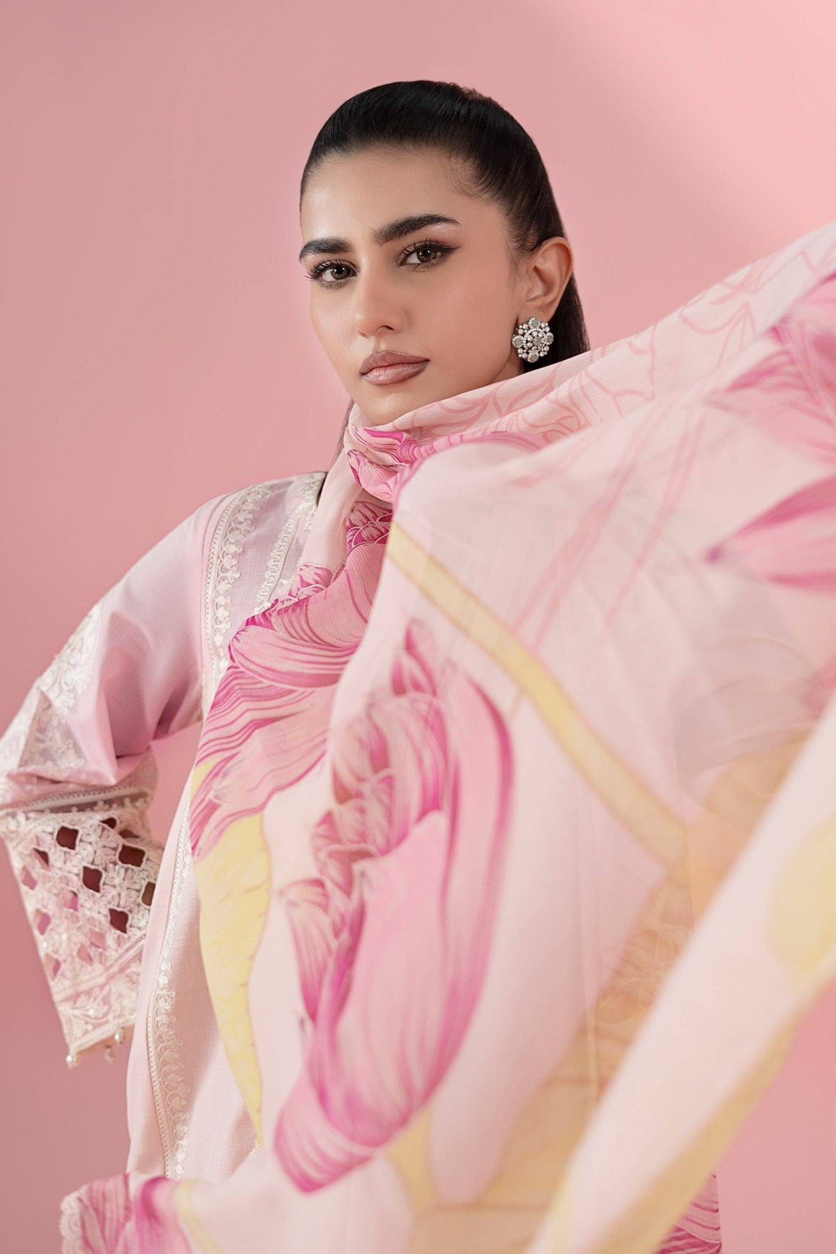 Maria B | Luxury Pret 25 | DW-EA25-66 by Maria Faisal - Registered Vendor of : Maria B - type : Ladies Clothes - 100% original wedding dresses