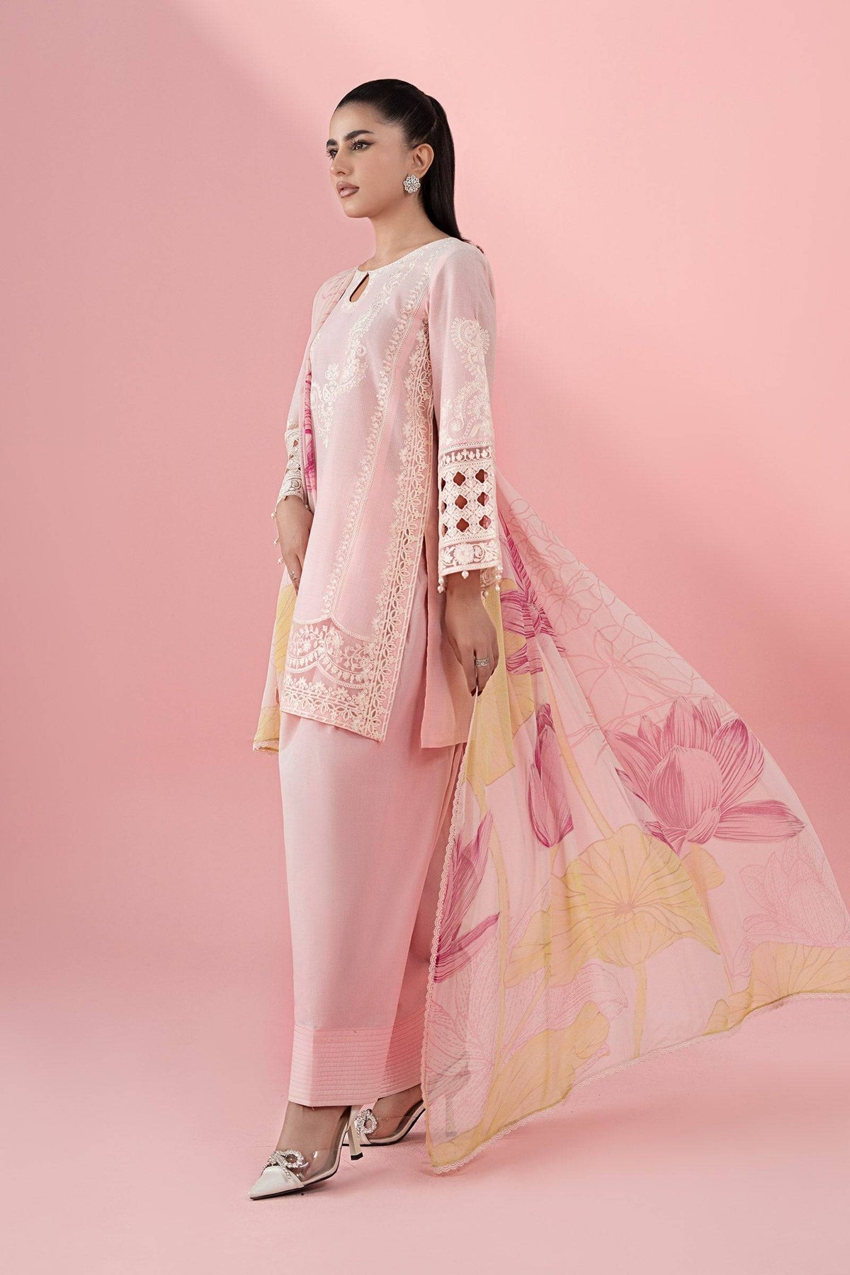 Maria B | Luxury Pret 25 | DW-EA25-66 by Maria Faisal - Registered Vendor of : Maria B - type : Ladies Clothes - 100% original wedding dresses