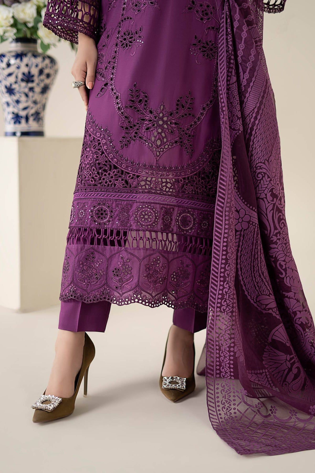 Maria B | Luxury Pret 25 | DW-EA25-74 by Maria Faisal - Registered Vendor of : Maria B - type : Ladies Clothes - 100% original wedding dresses