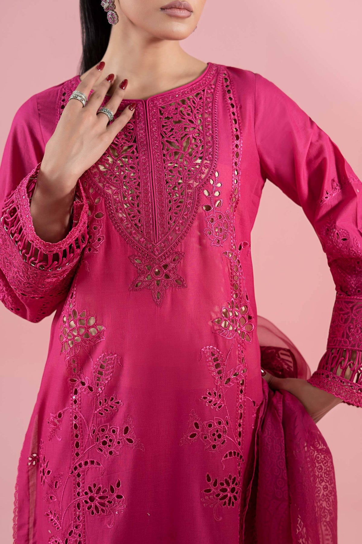 Maria B | Luxury Pret 25 | DW-EA25-74 by Maria Faisal - Registered Vendor of : Maria B - type : - 100% original wedding dresses