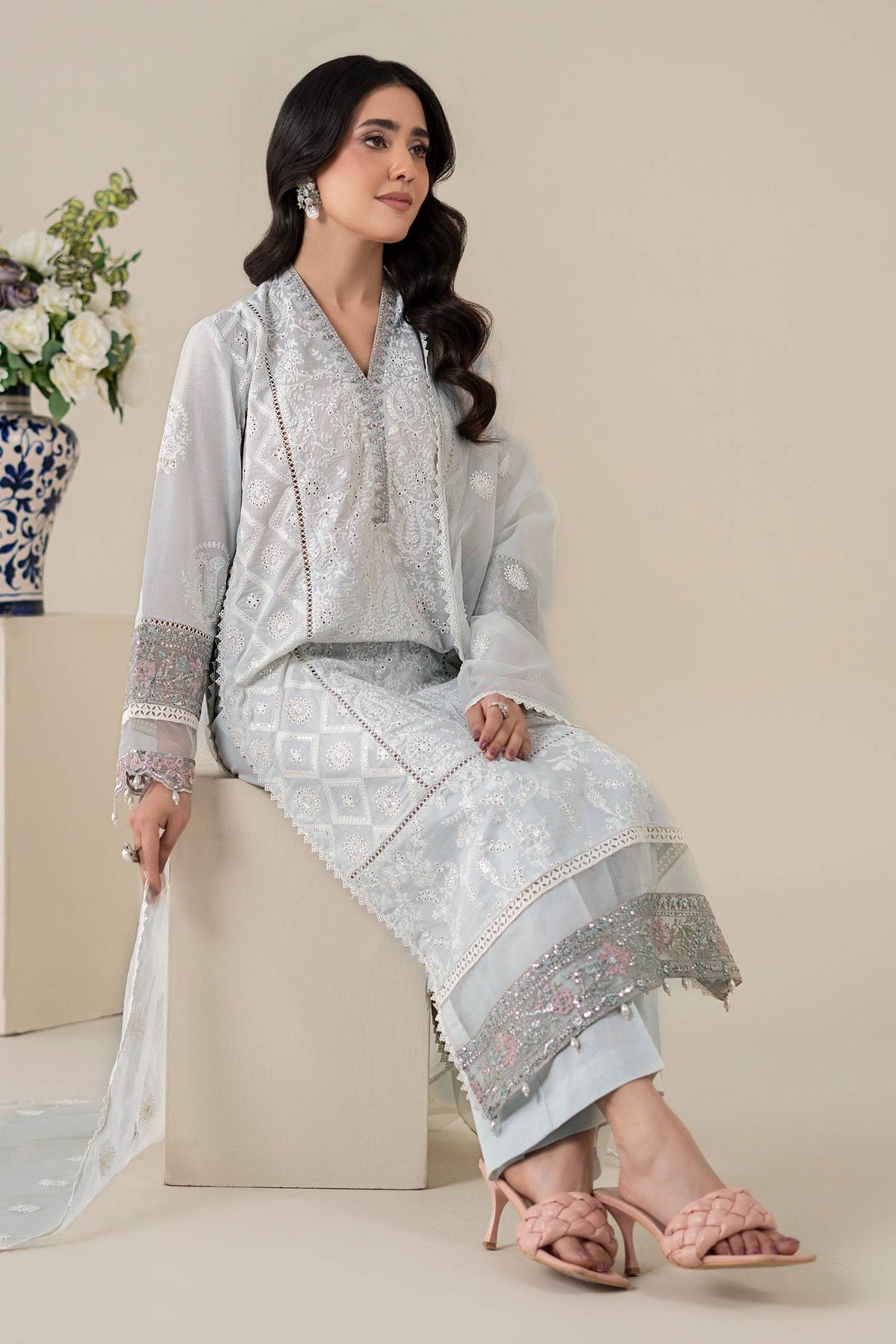 Maria B | Luxury Pret 25 | DW-EA25-86 by Maria Faisal - Registered Vendor of : Maria B - type : Ladies Clothes - 100% original wedding dresses