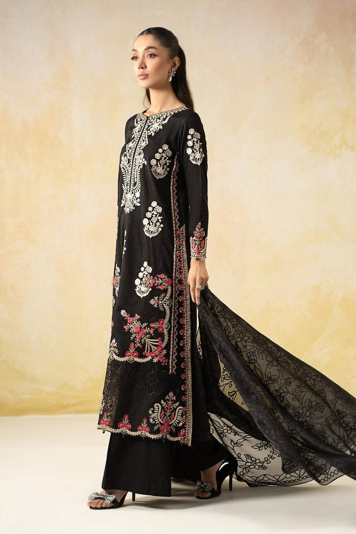 Maria B | Formal Wears | DW-EF25-03 Black by Maria Faisal - Registered Vendor of : Maria B - type : Ladies Clothes - 100% original wedding dresses