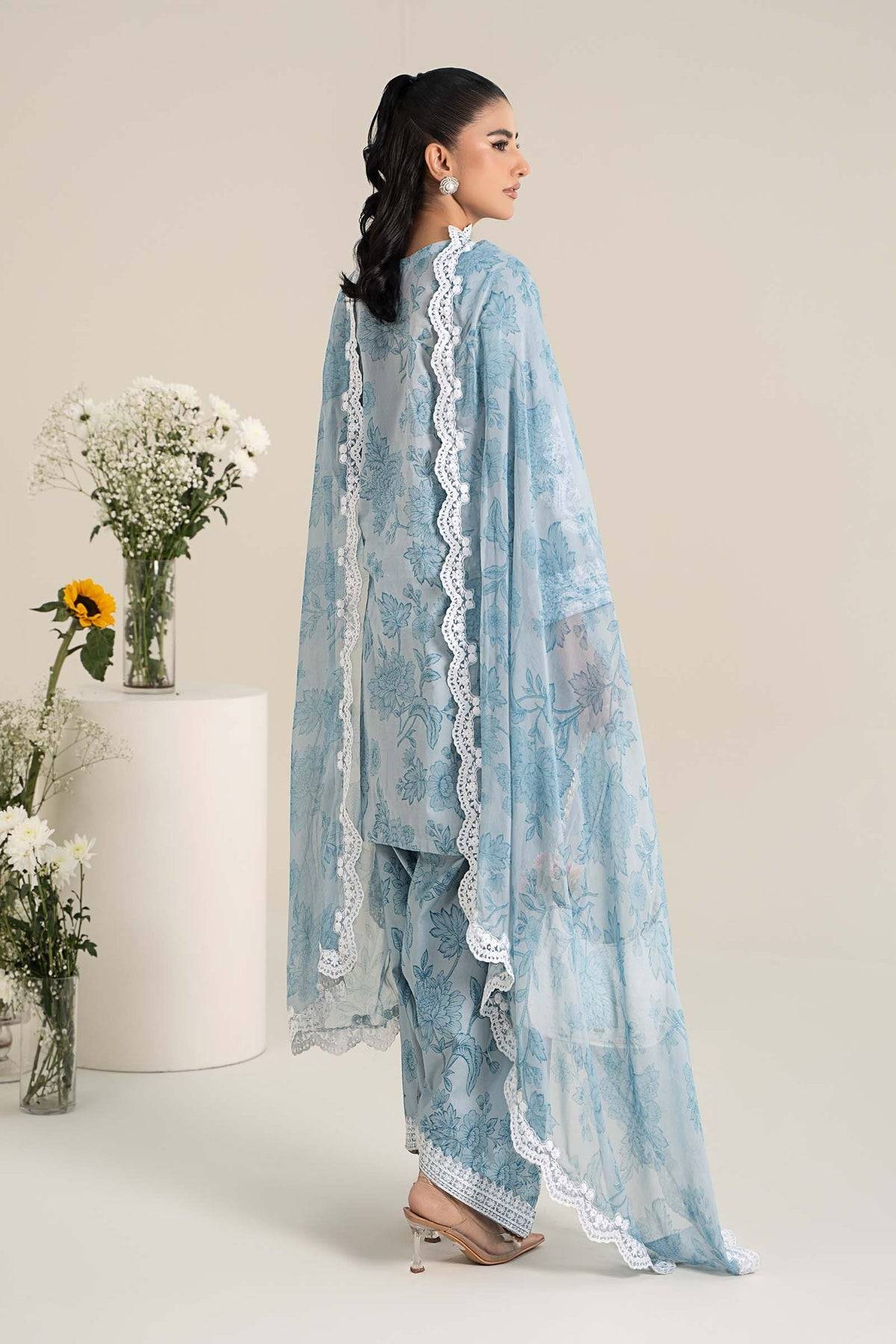 Maria B | Formal Wears | DW-EF25-124 by Maria Faisal - Registered Vendor of : Maria B - type : Ladies Clothes - 100% original wedding dresses