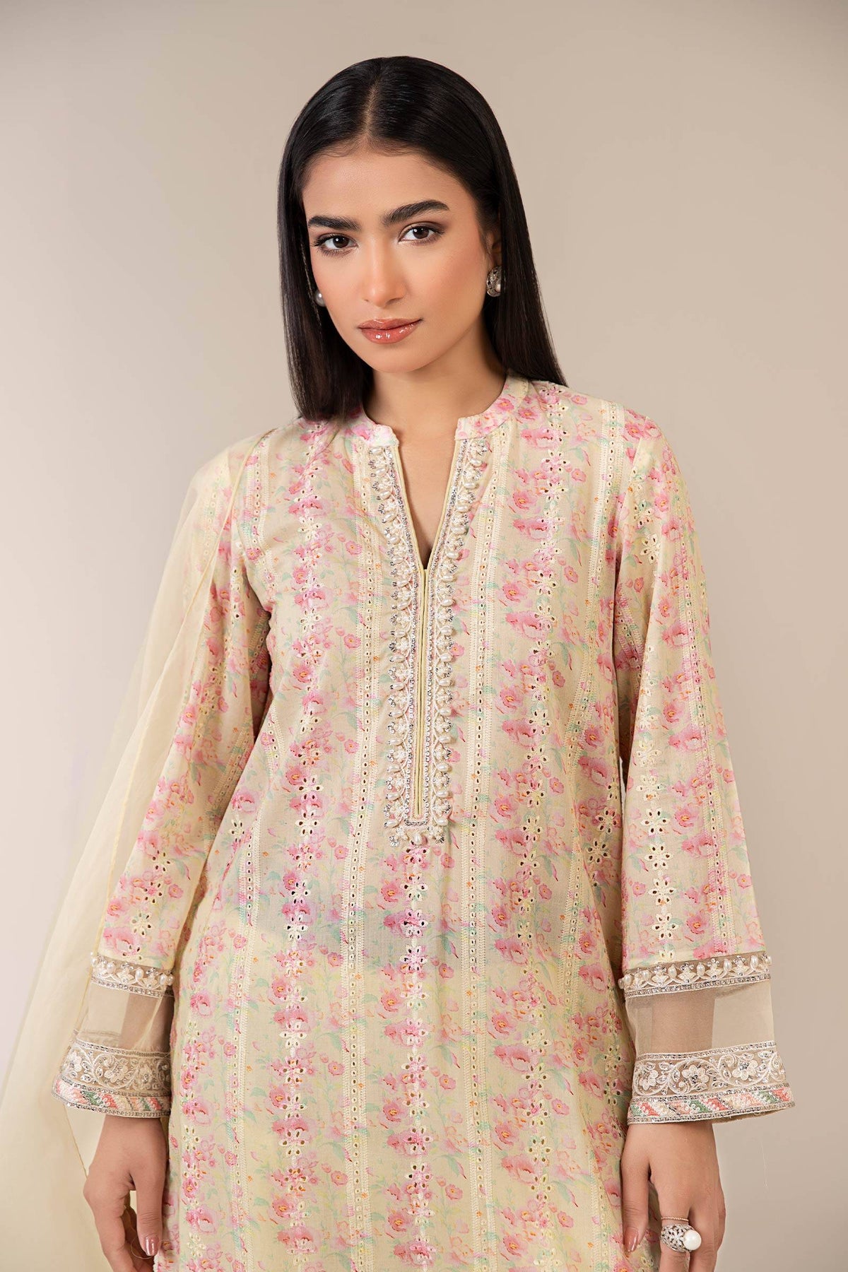 Maira B | Ready to Wear | DW-EF25-18 by Maria Faisal - Registered Vendor of : Maria B - type : Wedding Dress - 100% original wedding dresses