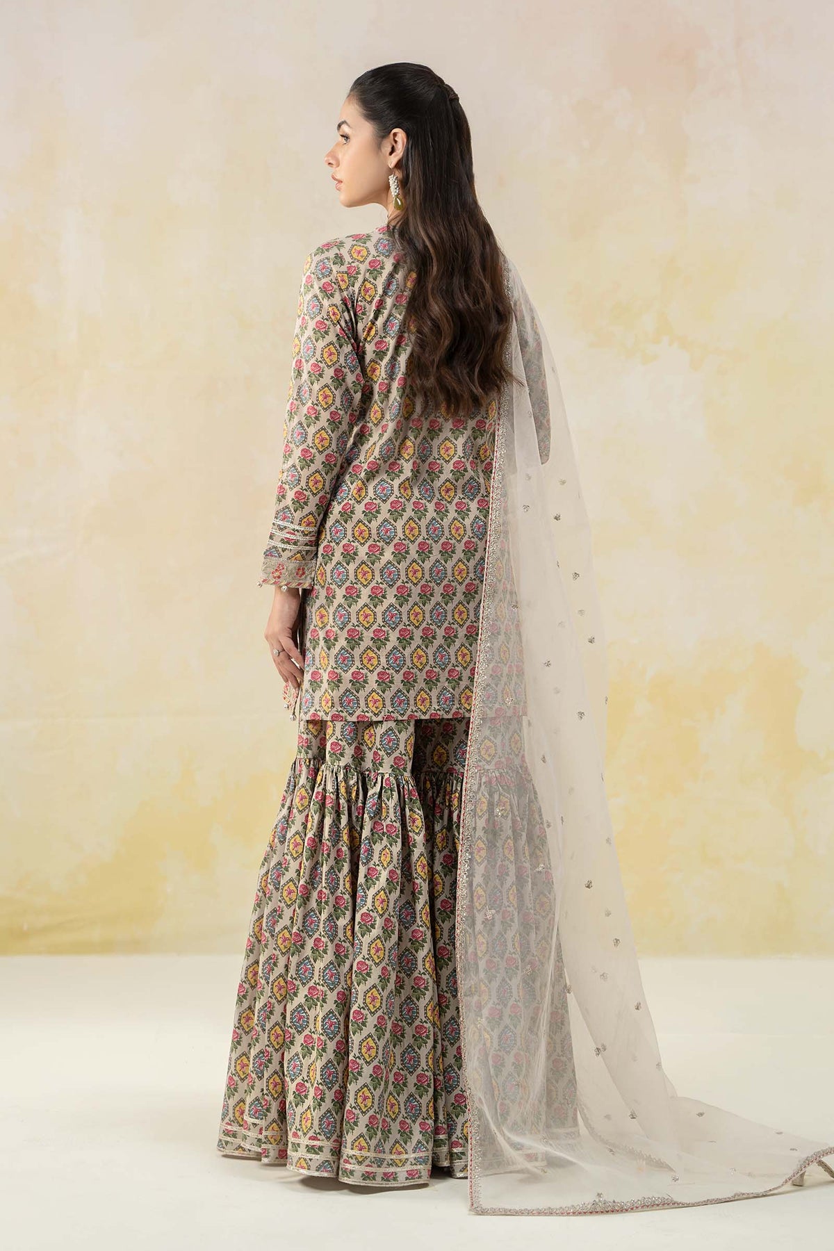 Maria B | Luxury Pret 25 | DW-EF25-25 by Maria Faisal - Registered Vendor of : Maria B - type : Ladies Clothes - 100% original wedding dresses