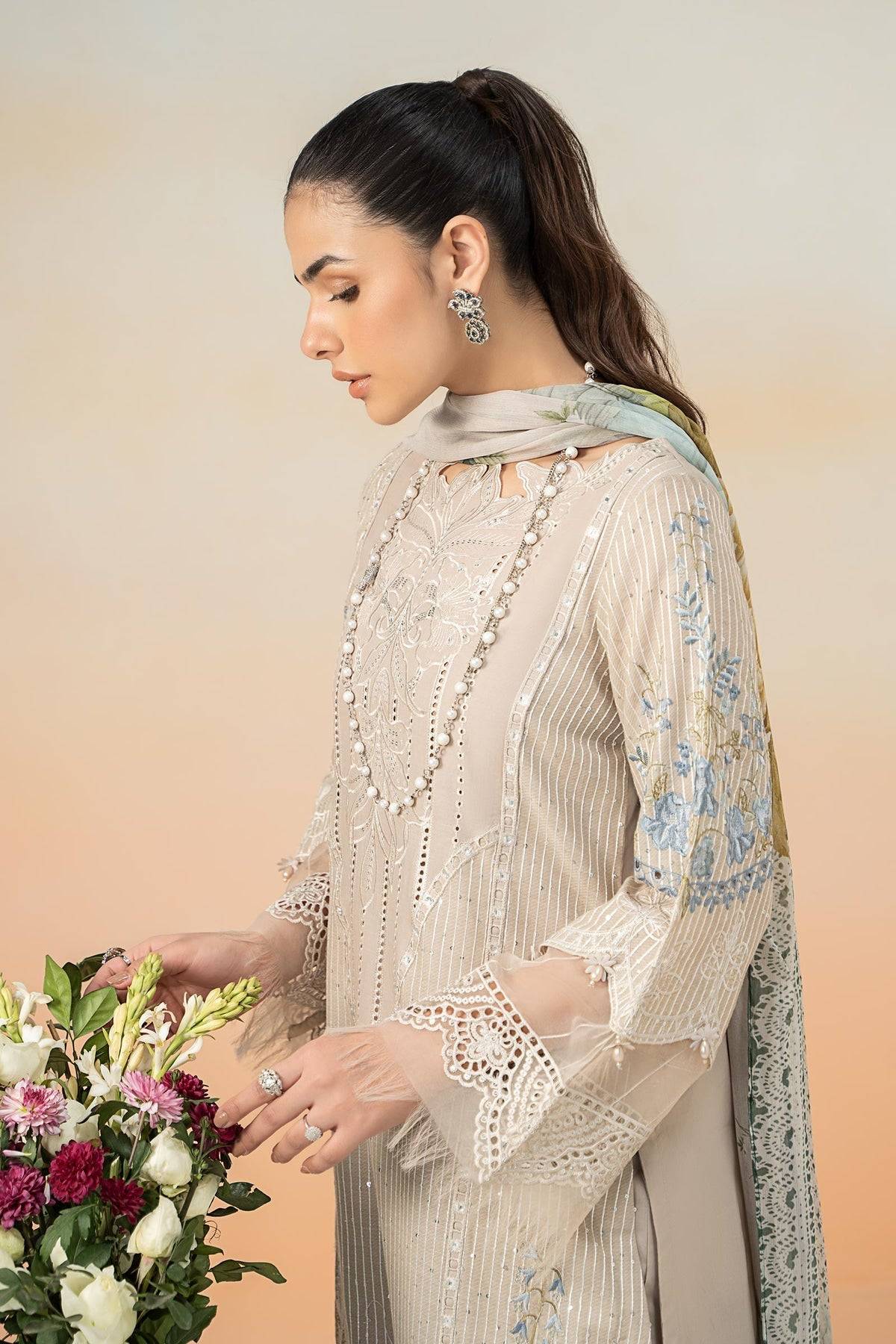 Maria B | Formal Wears | DW-EF25-67 by Maria Faisal - Registered Vendor of : Maria B - type : Ladies Clothes - 100% original wedding dresses