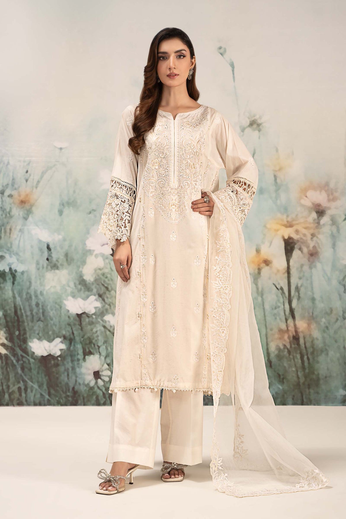 Maira B | Ready to Wear | DW-EF25-95 Off White by Maria Faisal - Registered Vendor of : Maria B - type : Wedding Dress - 100% original wedding dresses
