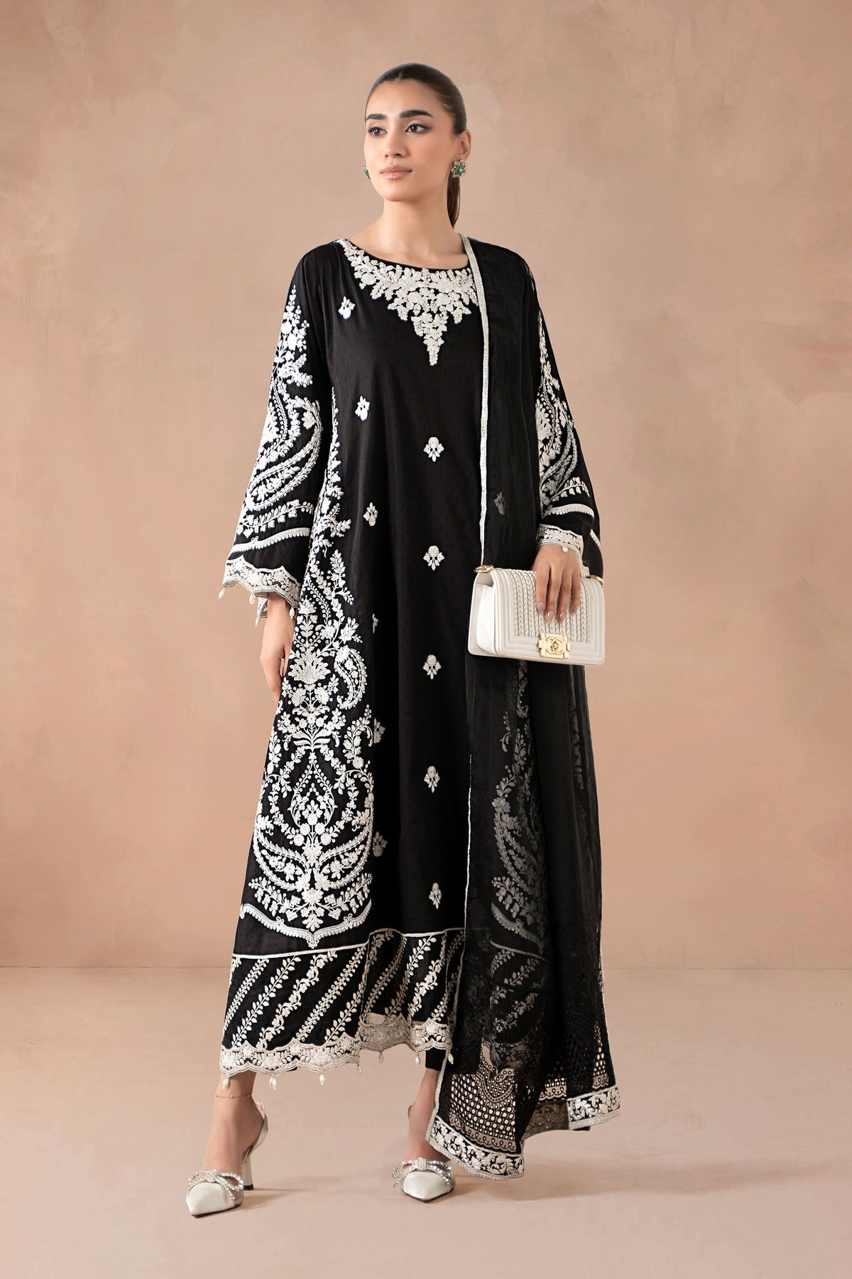 Maria B | Luxury Winter Pret 25 | DW-MN24-04R1-Black - Ladies Clothes - Maria Faisal