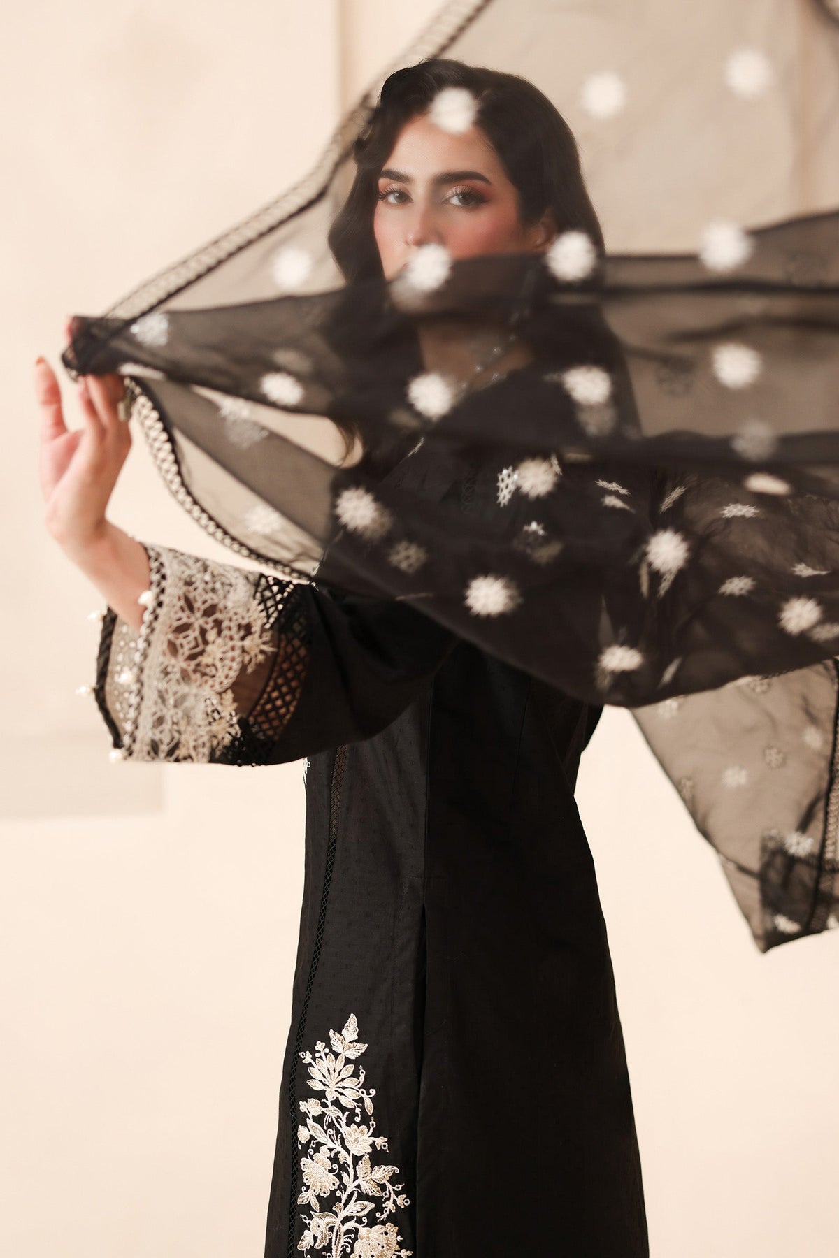 Maria B | Luxury Winter Pret 25 | DW-MN25-13-Black - Ladies Clothes - Maria Faisal
