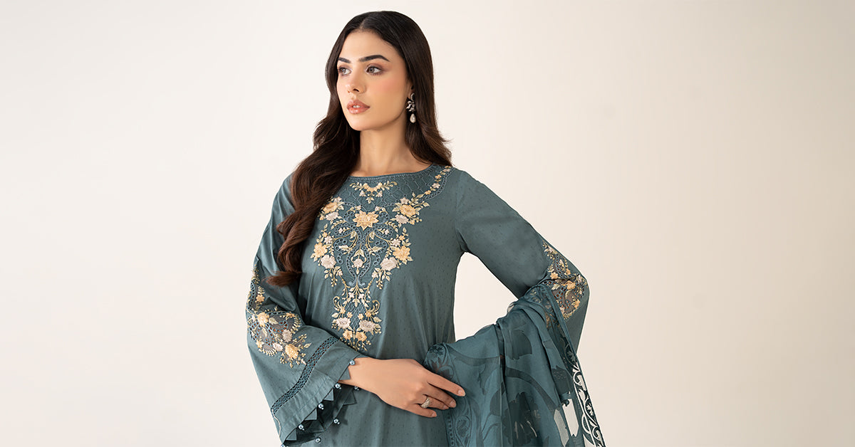 Maria B | Luxury Winter Pret 25 | DW-PF25-03-Tea - Ladies Clothes - Maria Faisal