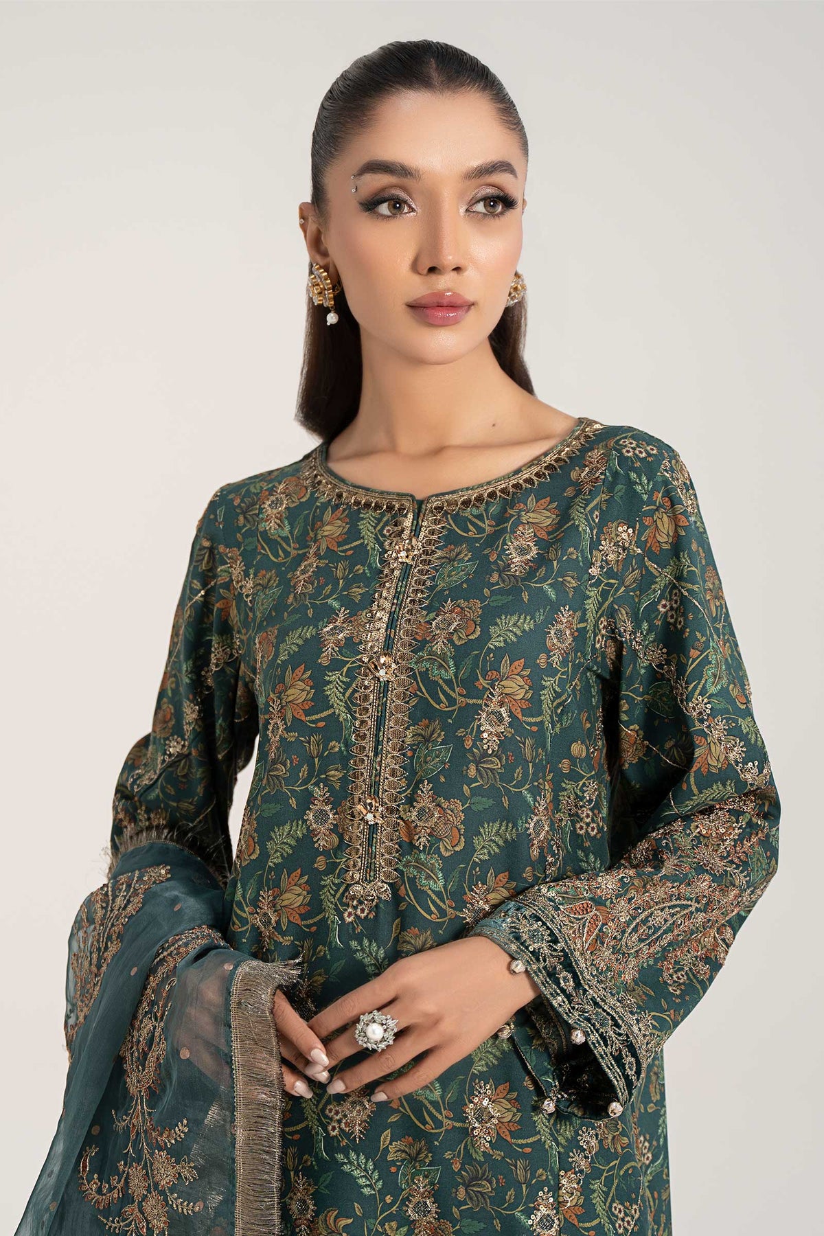 Maira B | Ready to Wear | DW-W24-153 by Maria Faisal - Registered Vendor of : Maria B - type : Wedding Dress - 100% original wedding dresses