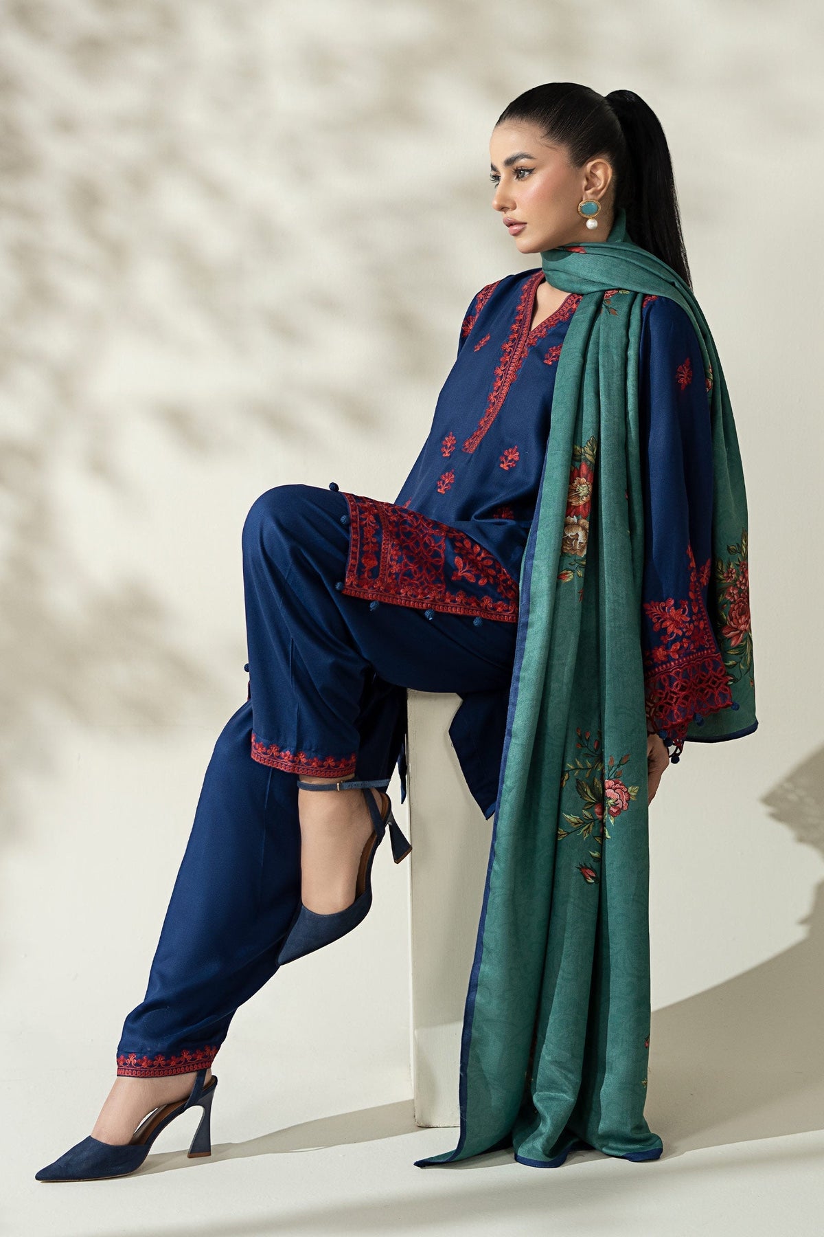 Maria B | Luxury Winter Pret 25 | DW-W25-46-Blue - Ladies Clothes - Maria Faisal