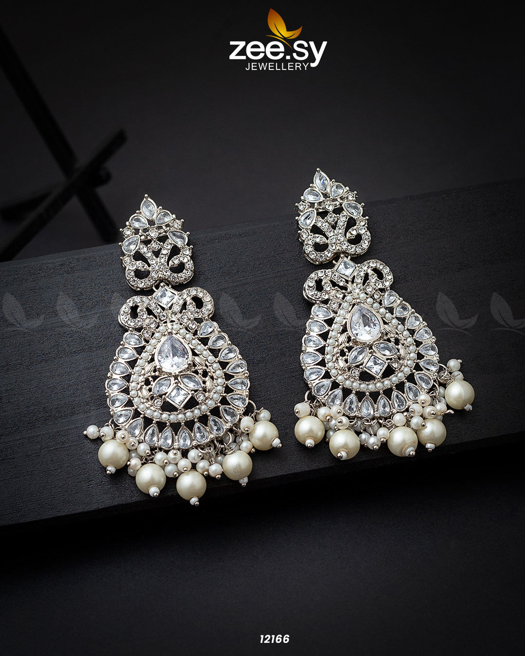 Dilnaz Jhumka - Earrings 