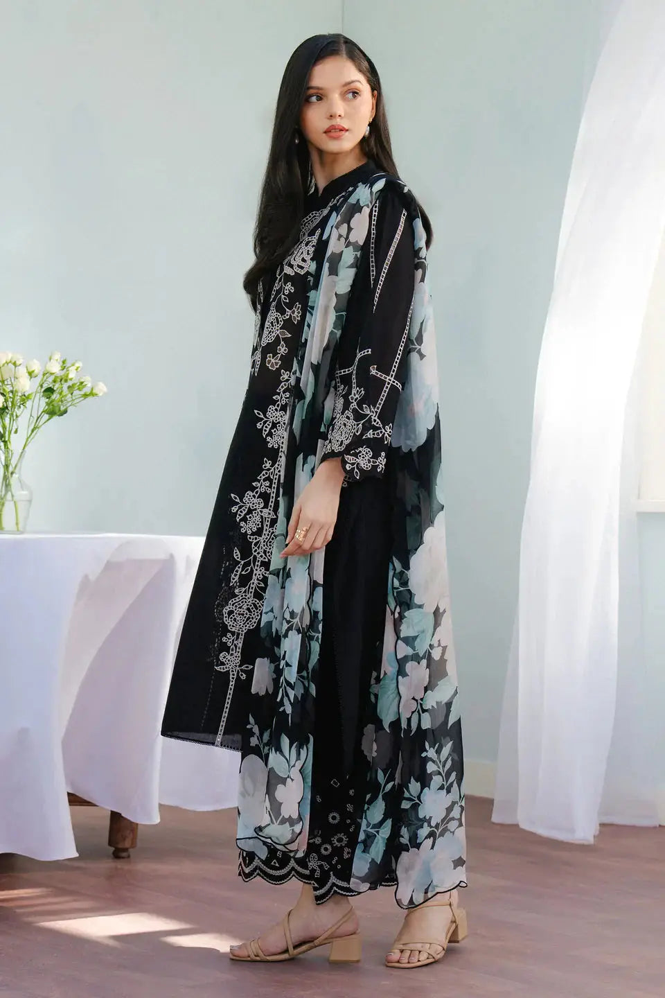 Zara Shahjahan | Coco Lawn 25 | ECLAT-7B by Maria Faisal - Registered Vendor of : Zara Shahjahan - type : Ladies Clothes - 100% original wedding dresses