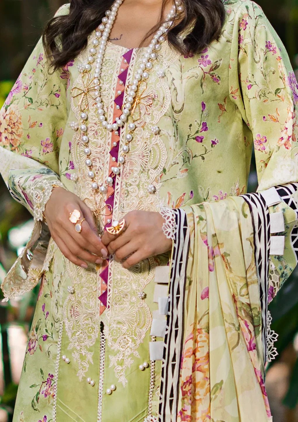 Elaf Premium | Signature Embroidered Lawn 24 | ESL-03B CLARISSE - Ladies Clothes - Maria Faisal