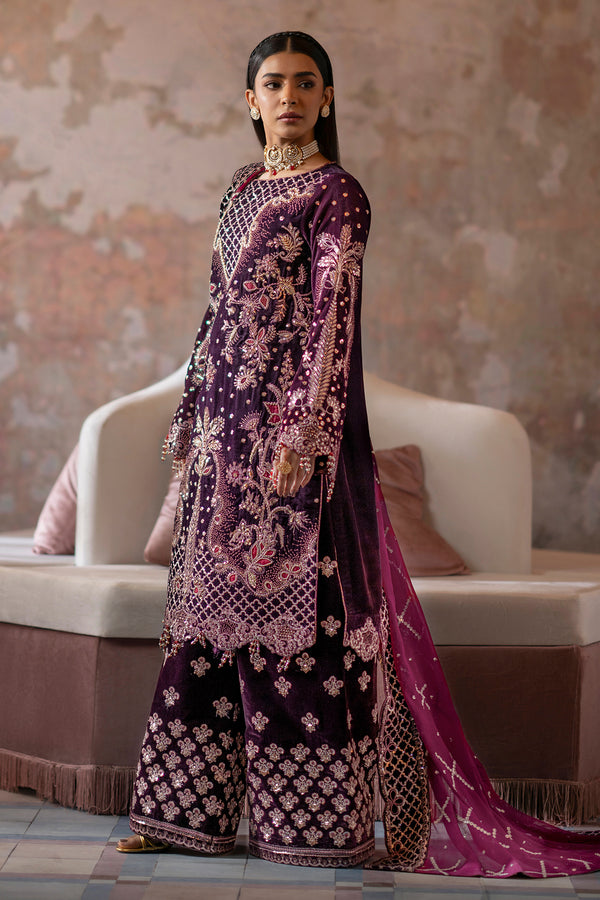 Emaan Adeel | Saanjh Velvet Collection 24 |  Anika - Ladies Clothes - Maria Faisal