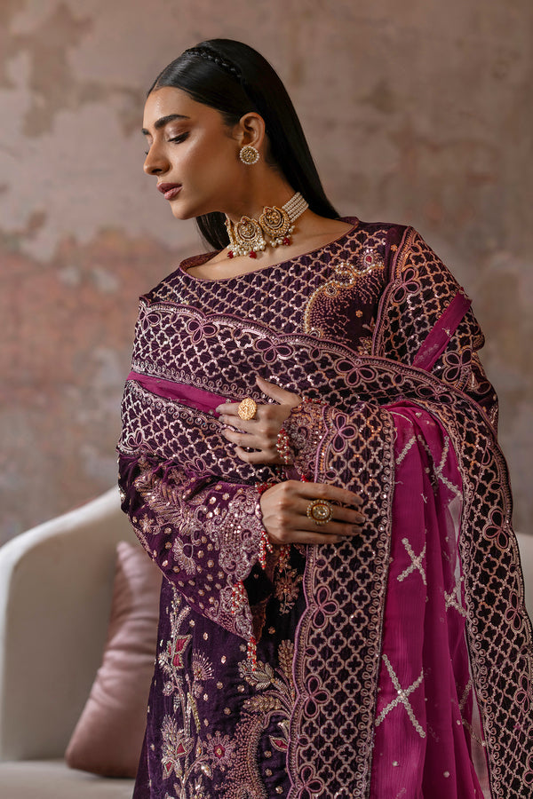 Emaan Adeel | Saanjh Velvet Collection 24 |  Anika - Ladies Clothes - Maria Faisal