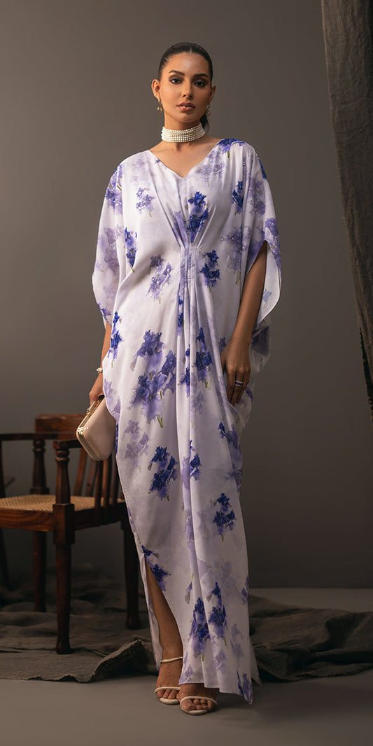 Erum Khan | Beyond Chic |  Pattern Persona - Designer Dress with Intricate embroidery and embellishments. Shop elegent wedding dress at Maria Faisal.