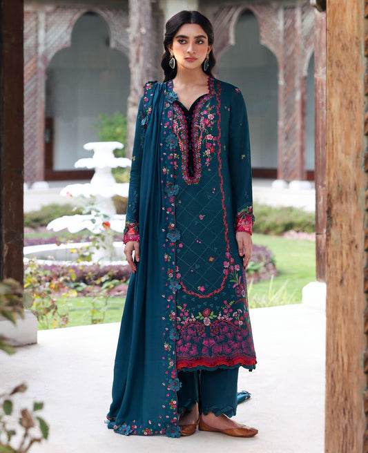 Evania – authentic Pakistani dress from the Amaris Luxury Shawl 25 collection for women in the UK