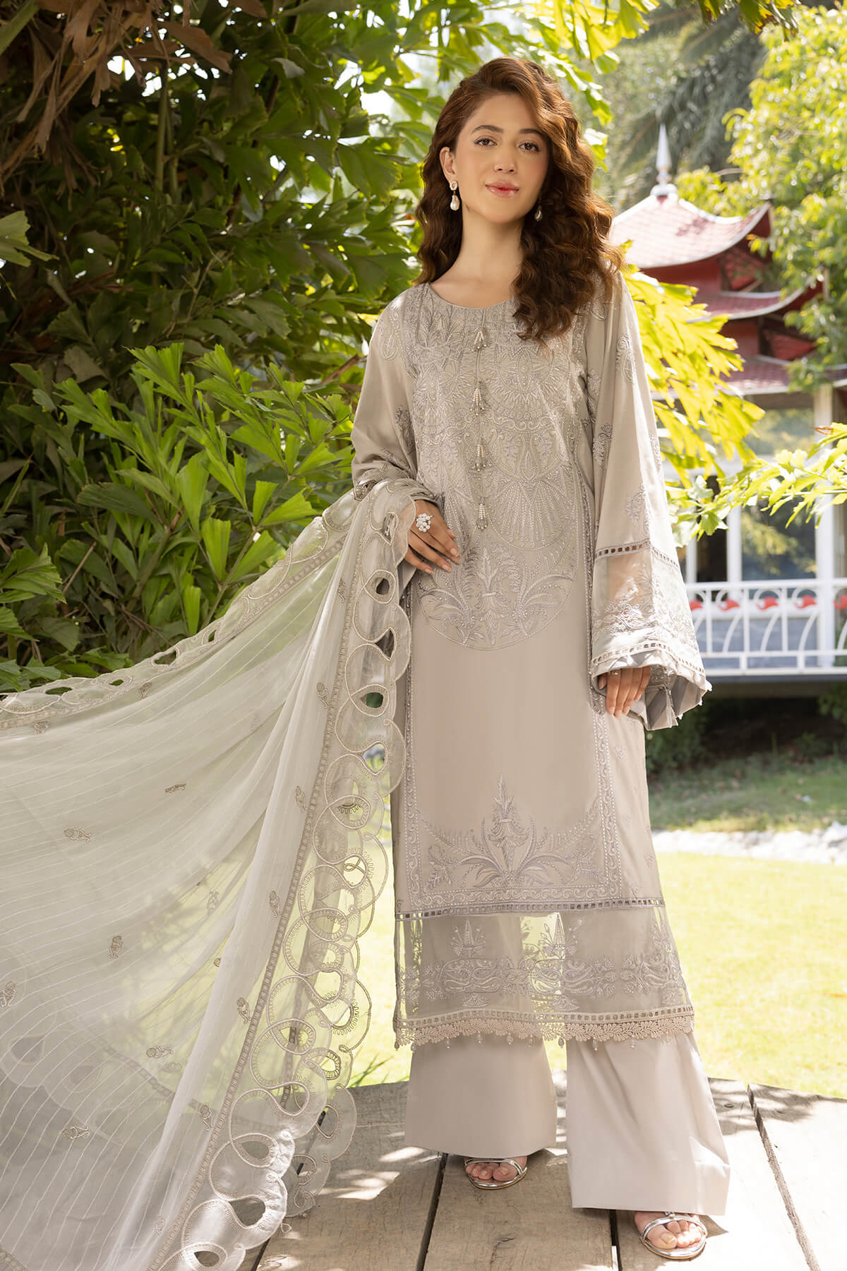 Raeesa Premium | Ferya Lawn | Noor E Fajar | Ferya | FD-08 - Ladies Clothes - Maria Faisal