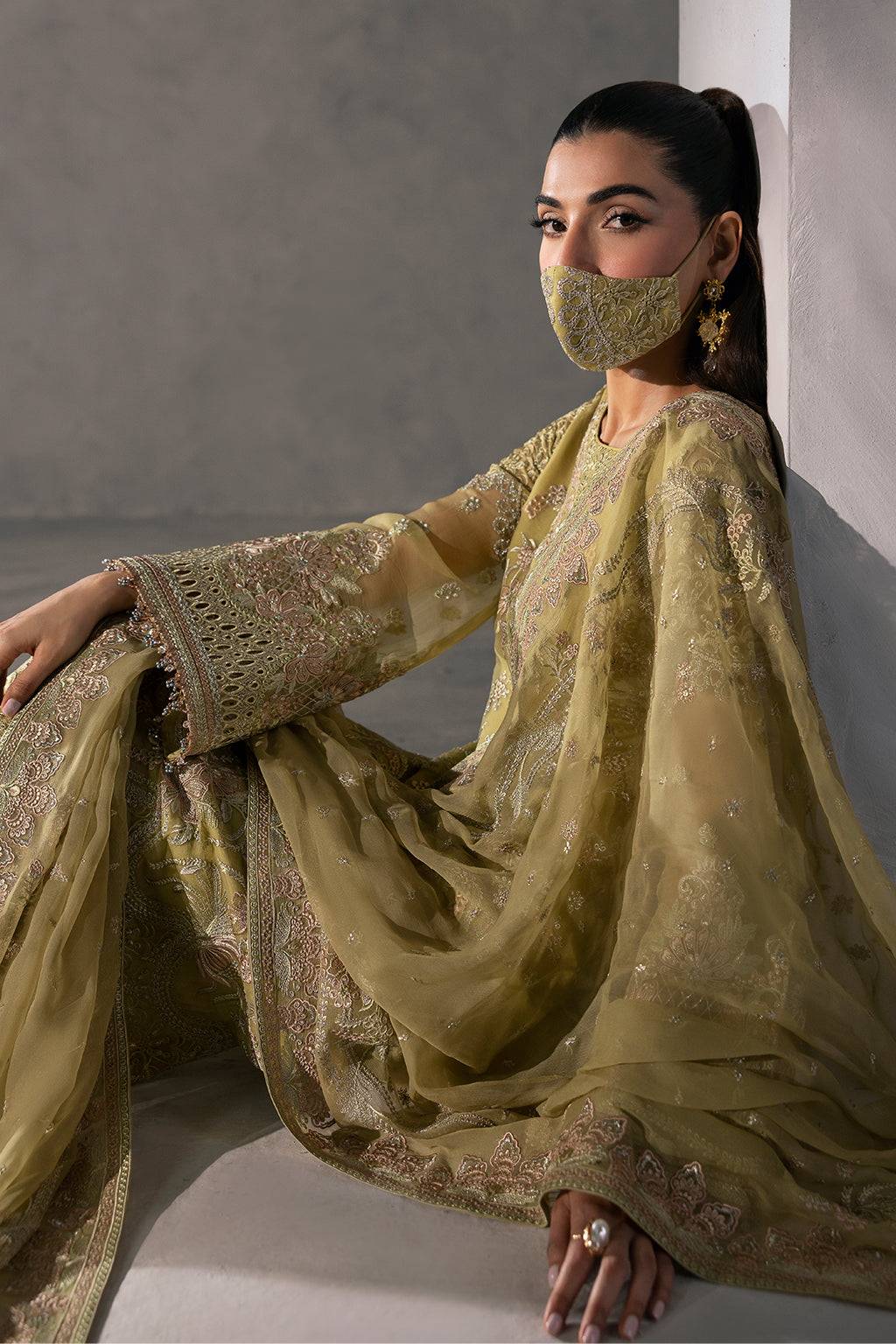Flossie | Laconic Formals | FE - 903 by Maria Faisal - Registered Vendor of : Flossie - type : Ladies Clothes - 100% original wedding dresses