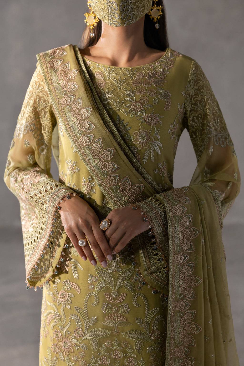 Flossie | Laconic Formals | FE - 903 by Maria Faisal - Registered Vendor of : Flossie - type : Ladies Clothes - 100% original wedding dresses