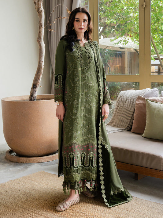 RUMIYA – authentic Pakistani dress from the Dastaan Khaddar 25 collection for women in the UK