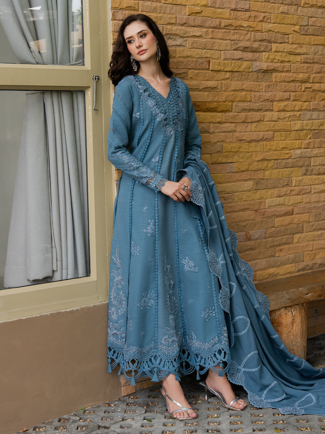 IMAAN – authentic Pakistani dress from the Dastaan Khaddar 25 collection for women in the UK
