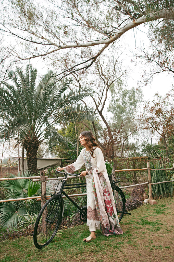Florent | Luxury Lawn 24 | FFL-2A - Ladies Clothes - Maria Faisal