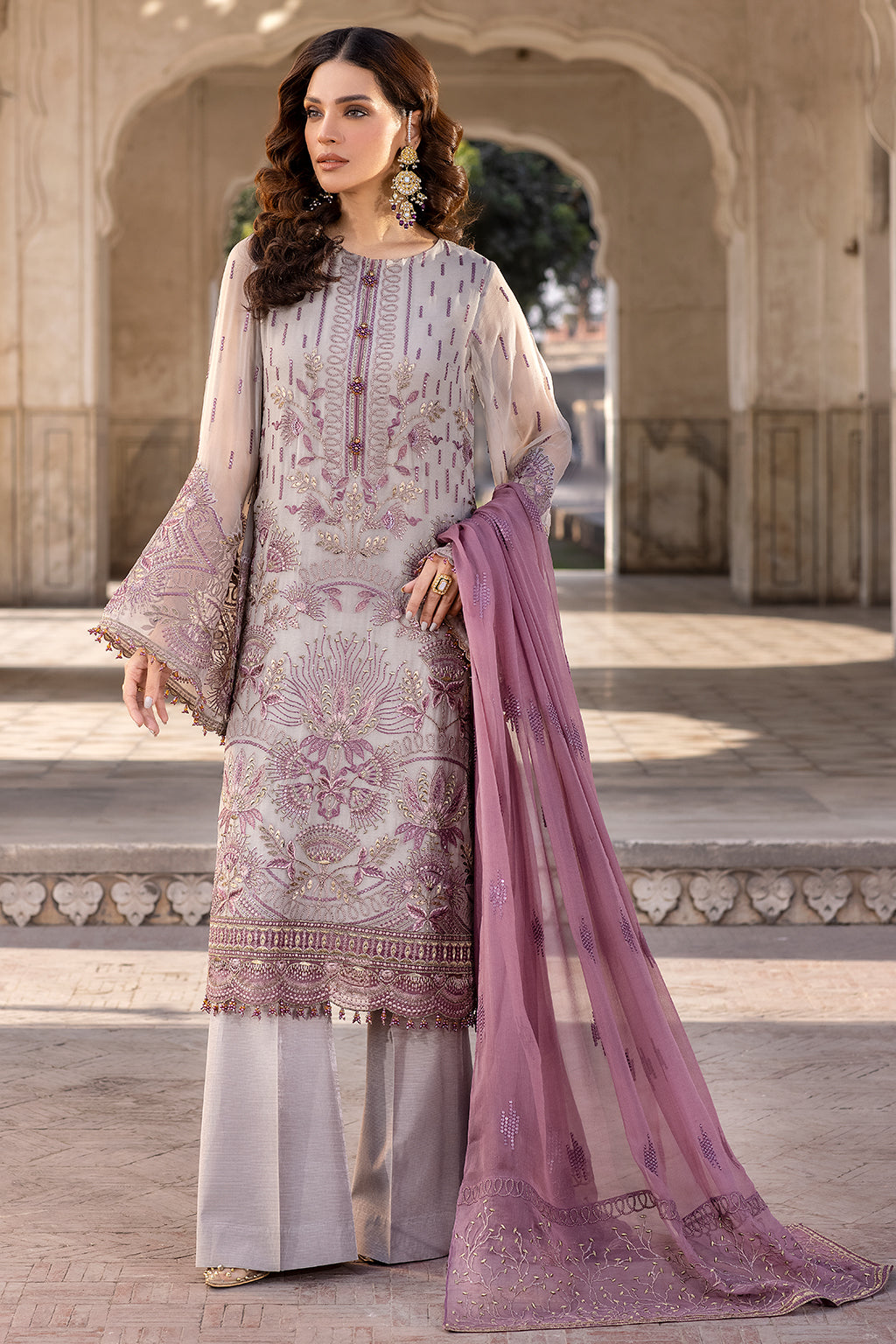 Flossie | Safeera Formals vol 13 | BEARSUIT - Maria Faisal