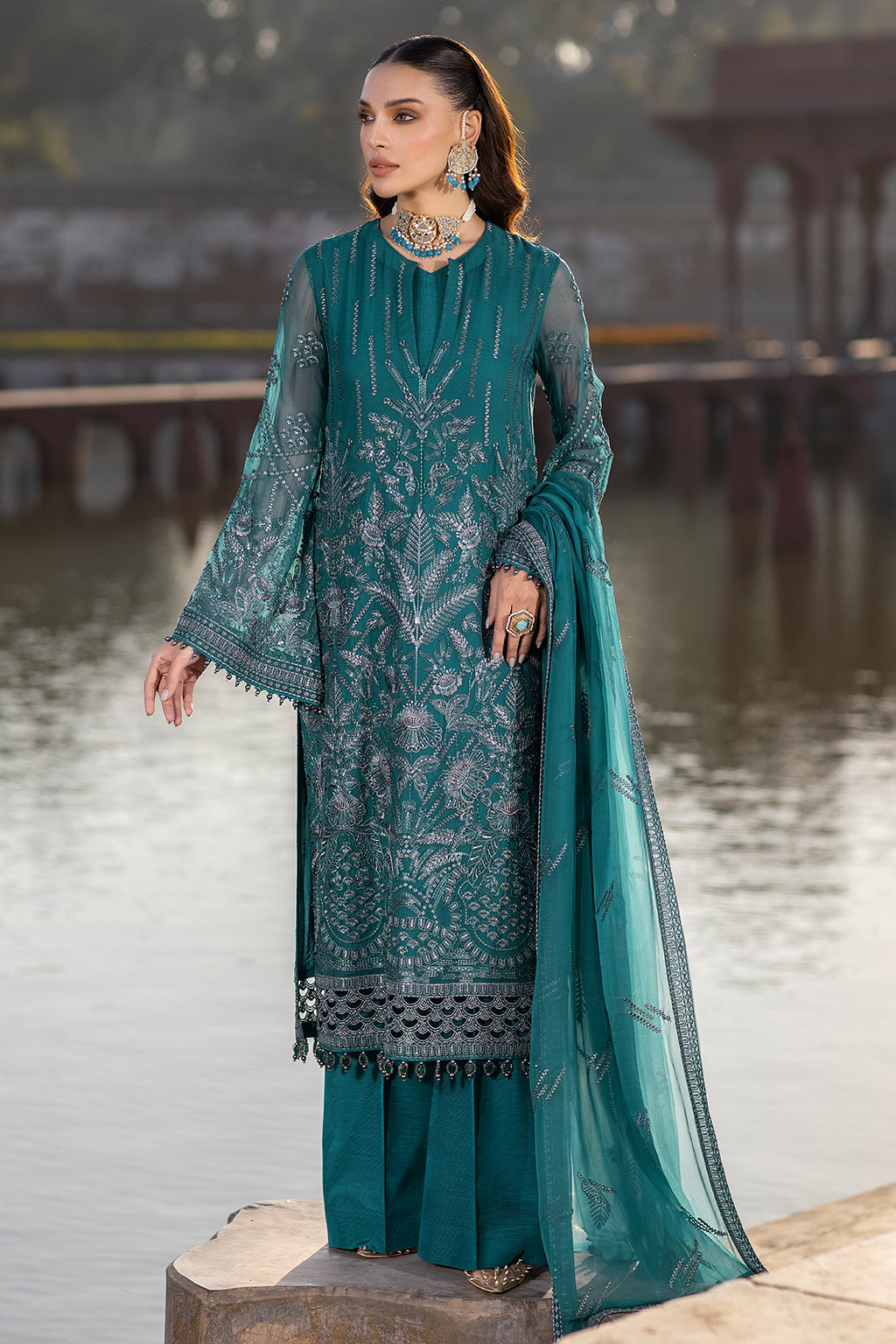 Flossie | Safeera Formals vol 13 | COLD LIGHT - Maria Faisal