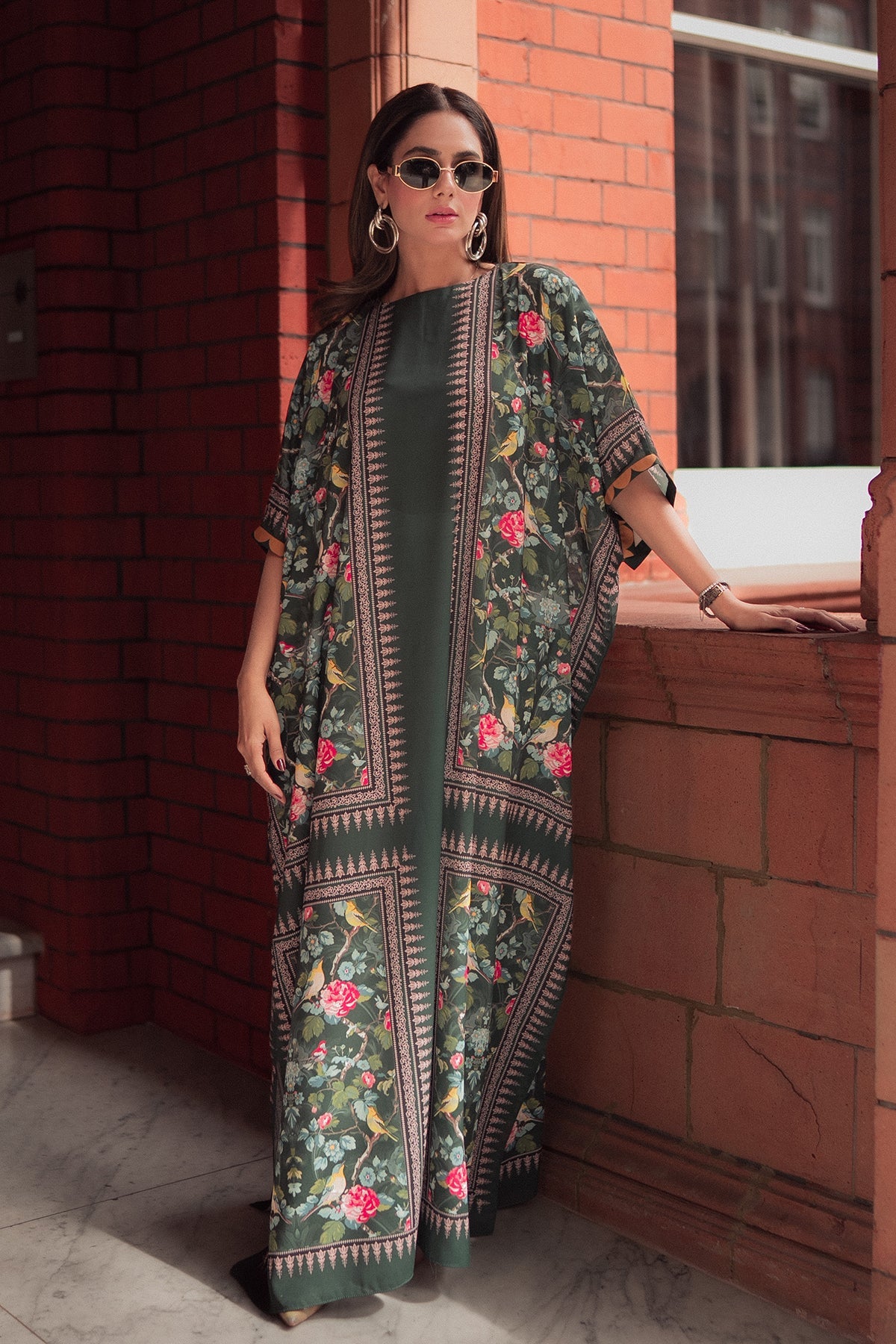 Erum Khan I Kaftan Edit I Flora Flow - Ladies Clothes - Maria Faisal