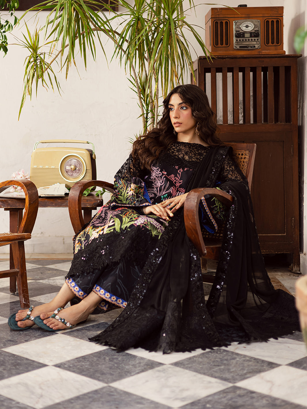 Mahnur | Gulzar Winter 25 | G - 01 - Ladies Clothes - Maria Faisal