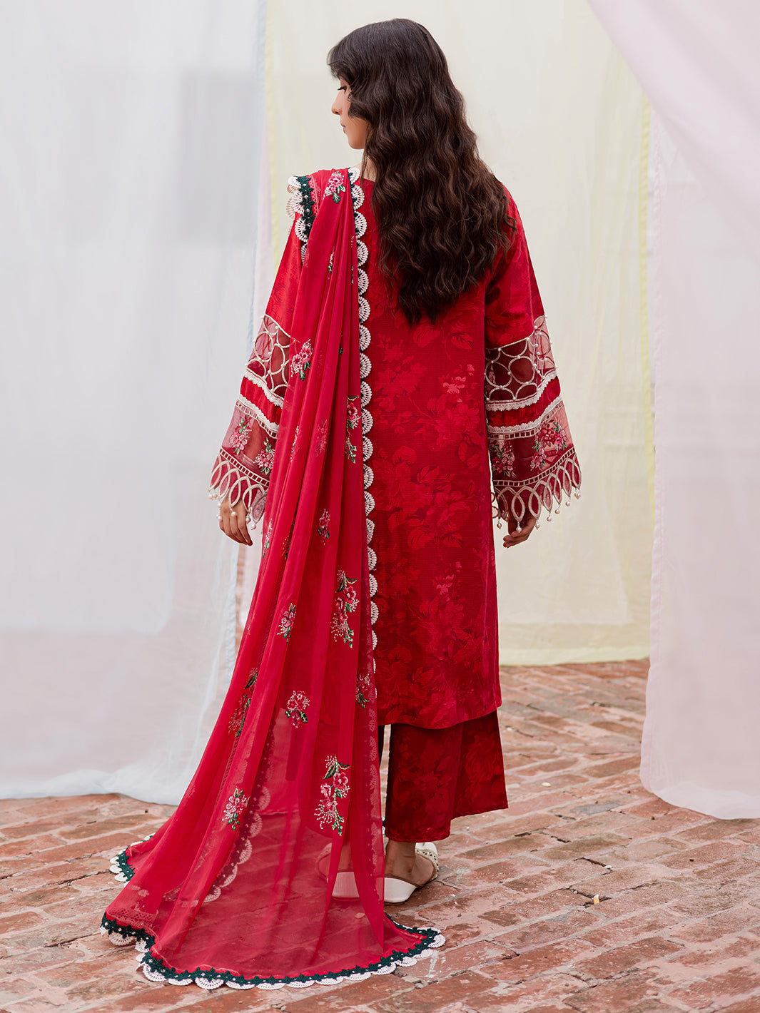 Mahnur | Gulzar Winter 25 | G - 03 - Ladies Clothes - Maria Faisal