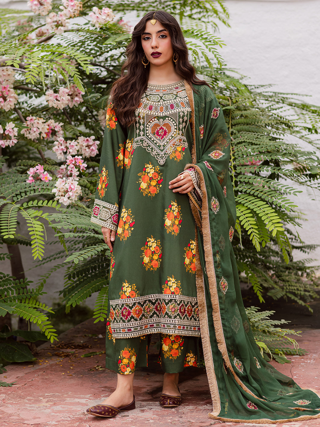 Mahnur | Gulzar Winter 25 | G - 05 - Ladies Clothes - Maria Faisal